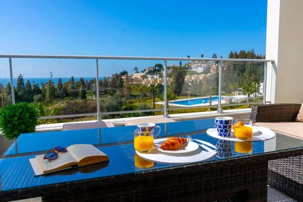 Apartment Vitta Nature - 3 Bed - Pool & Gym - Sea View El Faro Spain